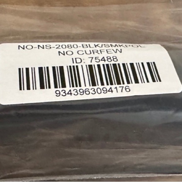 NWT Quay “No Curfew” POLARIZED Sunglasses - Picture 4 of 4